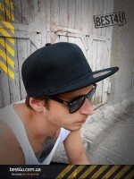 Кепка с прямым козырьком Snapback